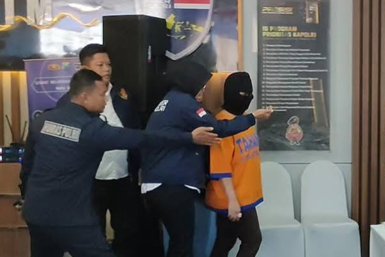 Joiss Nydia Khaliza Siapa? Profil Selebgram Asal Bali Disorot Netizen, Lakukan Arisan Fiktif Bersama Ratu Felisha!