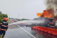 Kebakaran di Tol Cisumdawu Hanguskan 4 Hektar Lahan Kering, Pengendara Terkendala Jarak Pandang!