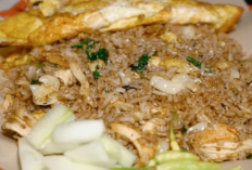 Nasi Goreng Kopi di Surabaya Viral Wajib Dicoba, Makanan Unik Dekat Kampus UNAIR Inovasi Mbah Darman